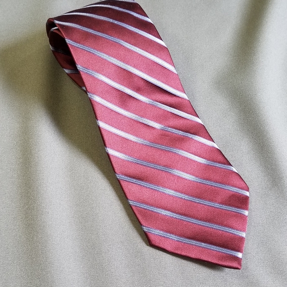 Claiborne silk tie burgandy wine blue stripe 57L - Picture 1 of 6